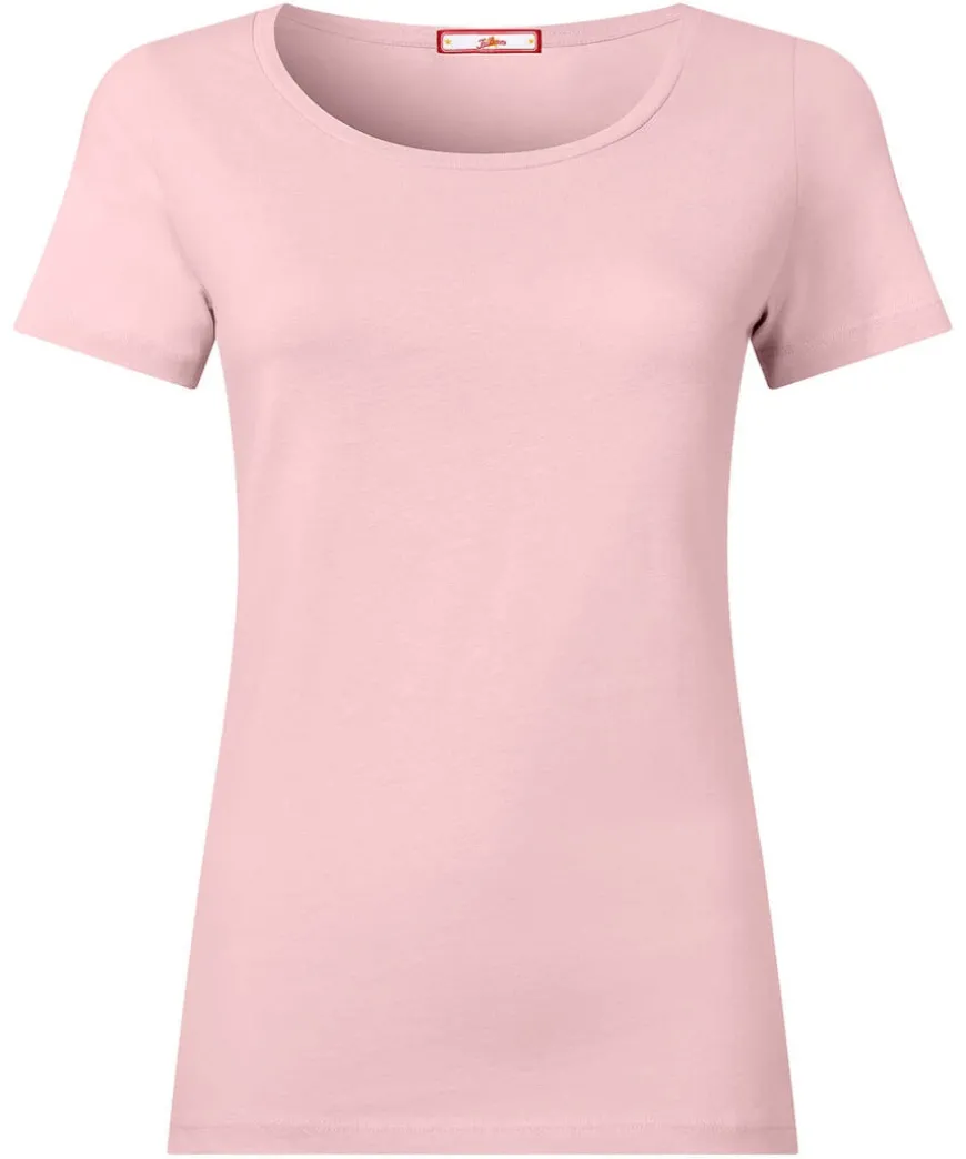Basic T-Shirt