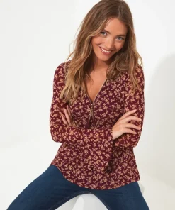 Beautiful Zip Top