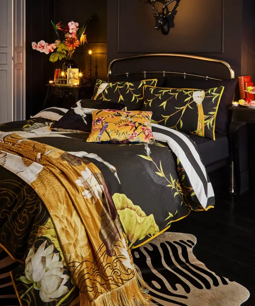 Candescent Cranes Reversible Bed Set