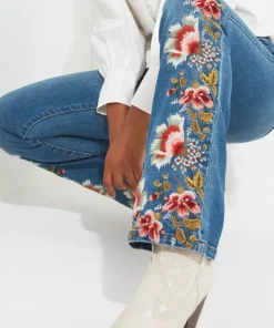 Emma Embroidered Jeans