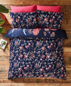 Flamboyant Florals Reversible Bed Set