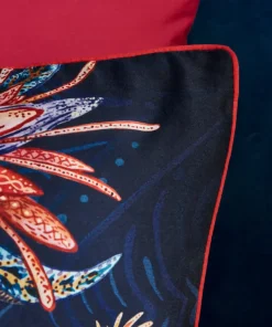 Flamboyant Florals Reversible Bed Set