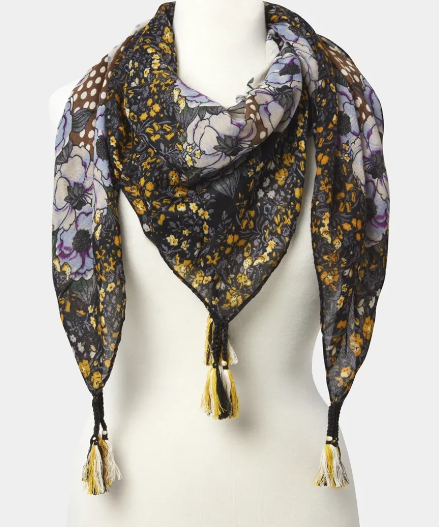 Have To Have It Tassel Scarf