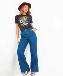 Magnificent Sunflower Tee