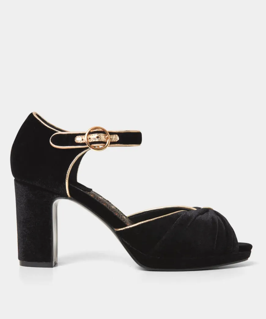 Misty Velvet Shoes
