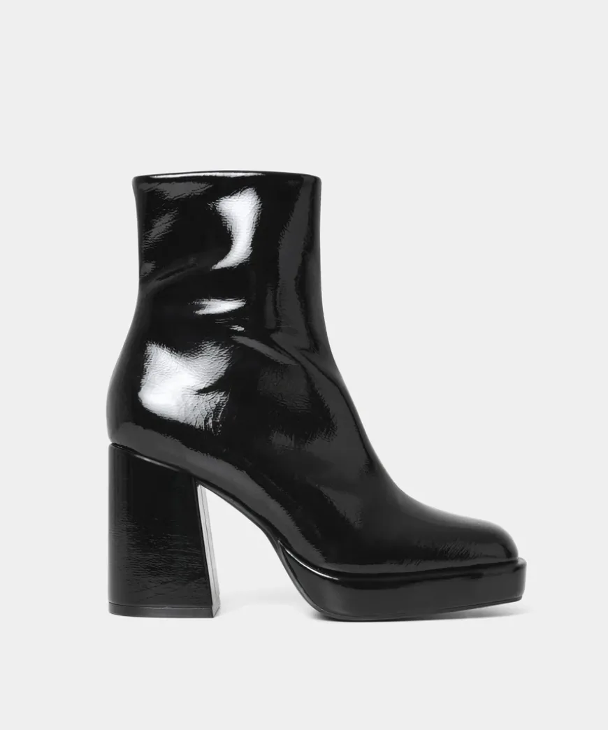 Modern Muse Platform Boots