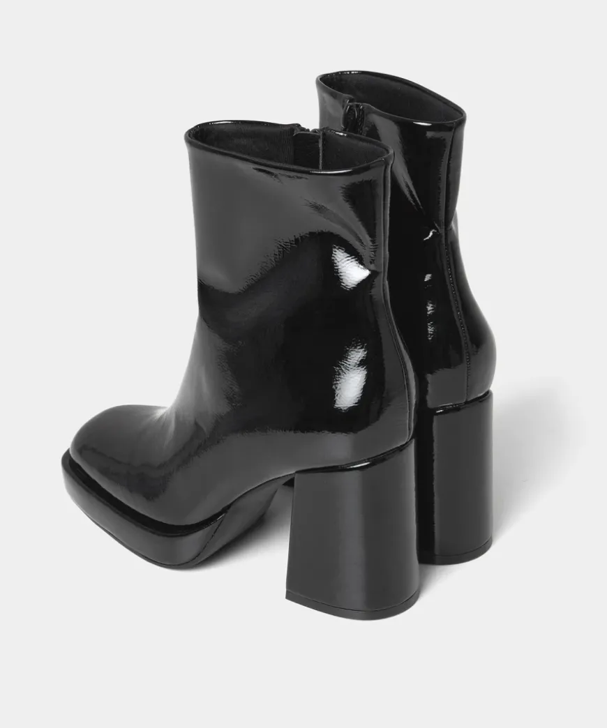 Modern Muse Platform Boots