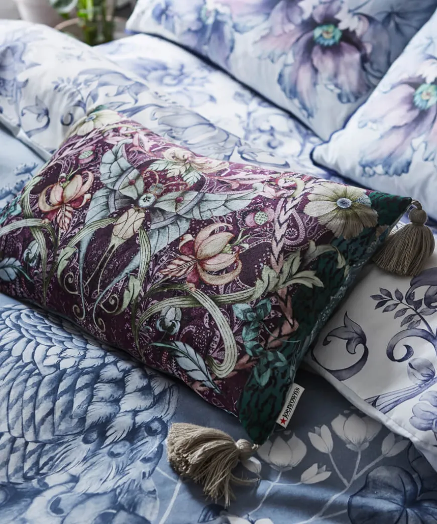 Nostalgic Nouveau Paisley Reversible Cushion