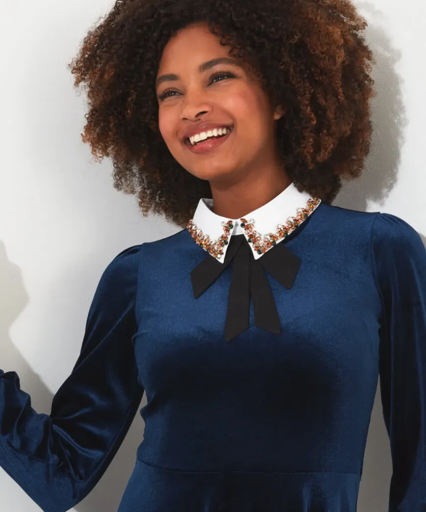 Party Pretty Jewelled Collar