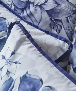 Poised Peacocks Reversible Bed Set