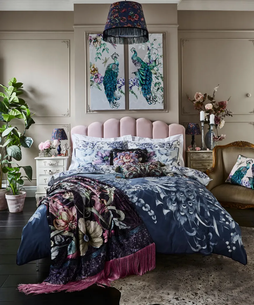 Poised Peacocks Reversible Bed Set