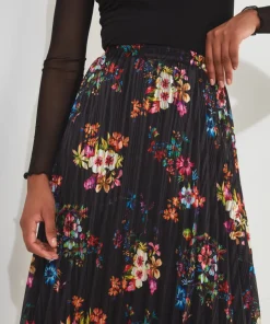 Pop Of Colour Pleated Skirt