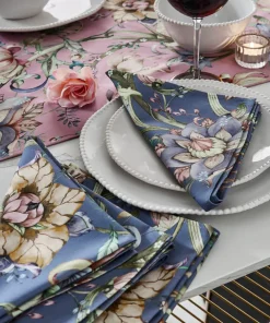 Set Of 4 Nostalgic Nouveau Cotton Napkins