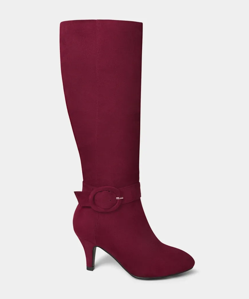 The Way She Moves Boots