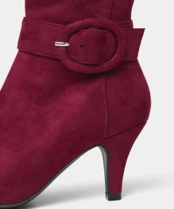 The Way She Moves Boots