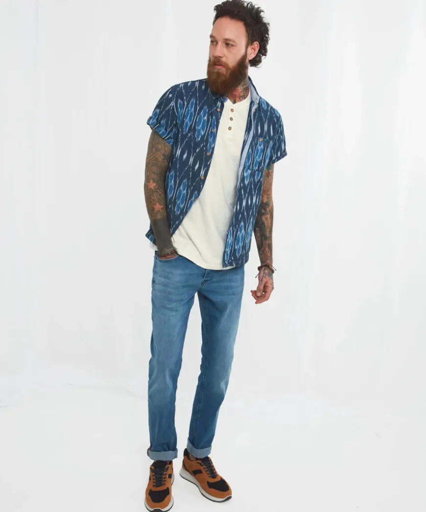 Versatile Henley